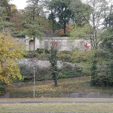Semesterbostad Huisje Aan De Maas