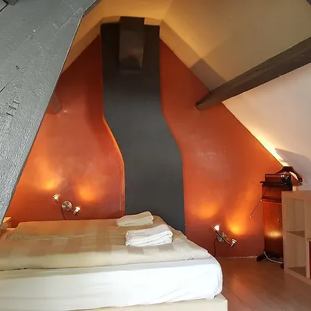 Semesterbostad Huisje Aan De Maas *